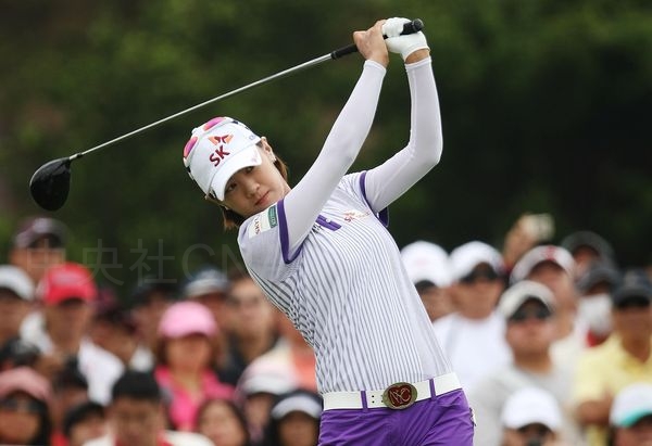 韓國選手崔蘿蓮出席2011揚昇LPGA台灣賽，在首輪比賽成績平平。